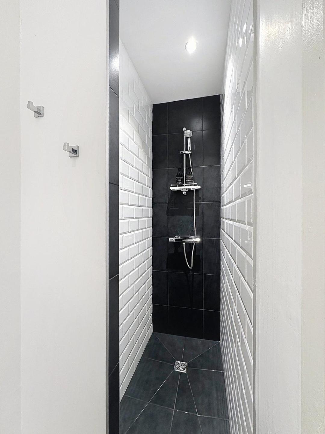 Apartament So Guest- Pepite De Charme Proche Cathedrale, Climatisation Parking Reims Zewnętrze zdjęcie